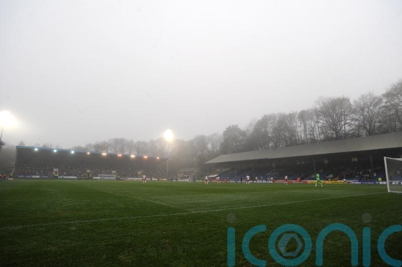 Halifax leapfrog Oldham after leaving it late to beat Latics at the Shay