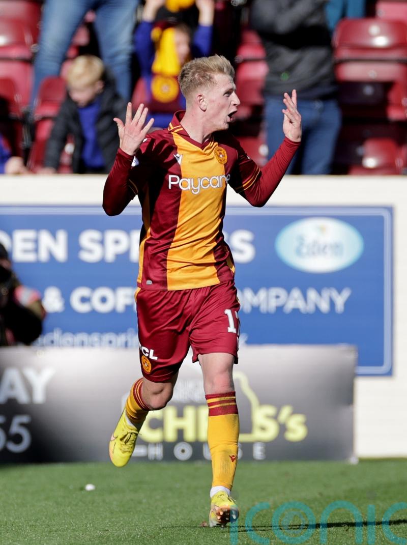 Stuart McKinstry still buzzing over Motherwell return after &lsquo;mental&rsquo; Leeds years