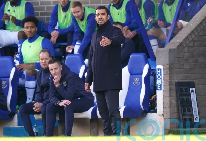 St Johnstone beat Rangers to pile pressure on Giovanni van Bronckhorst