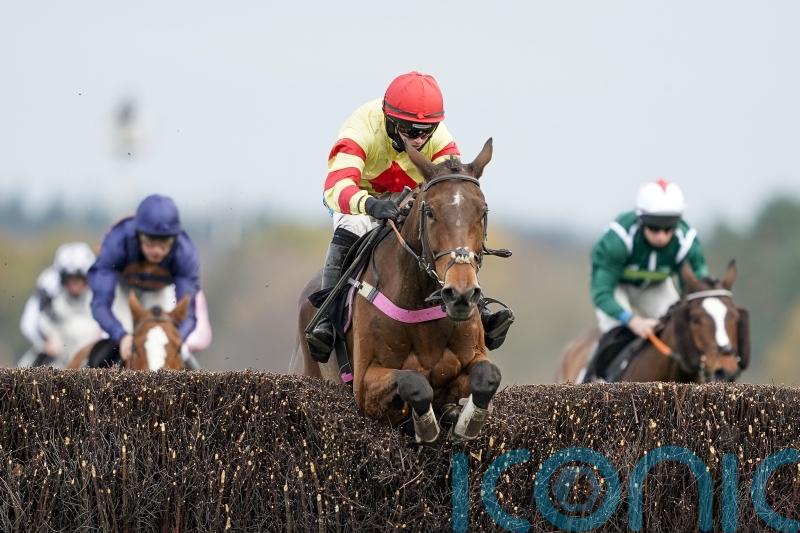 Kerry Lee aiming two at Cheltenham feature