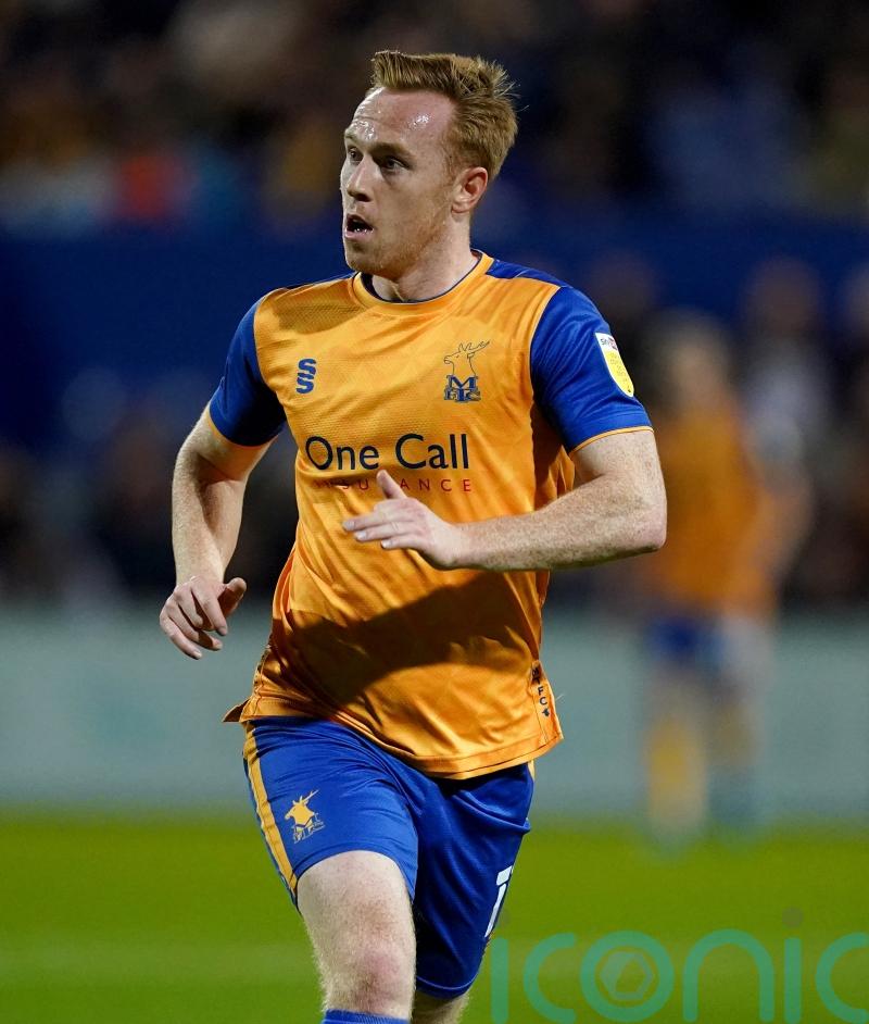 Walsall leave it late to see off 10-man Crawley