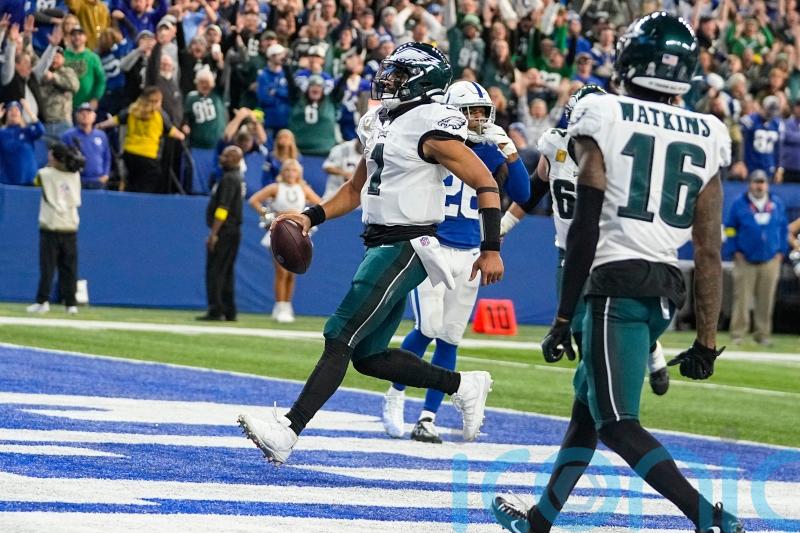 Philadelphia Eagles snatch last-gasp 17-16 victory over Indianapolis Colts