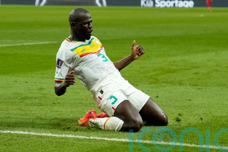 Kalidou Koulibaly scores second-half winner as Senegal secure last-16 spot