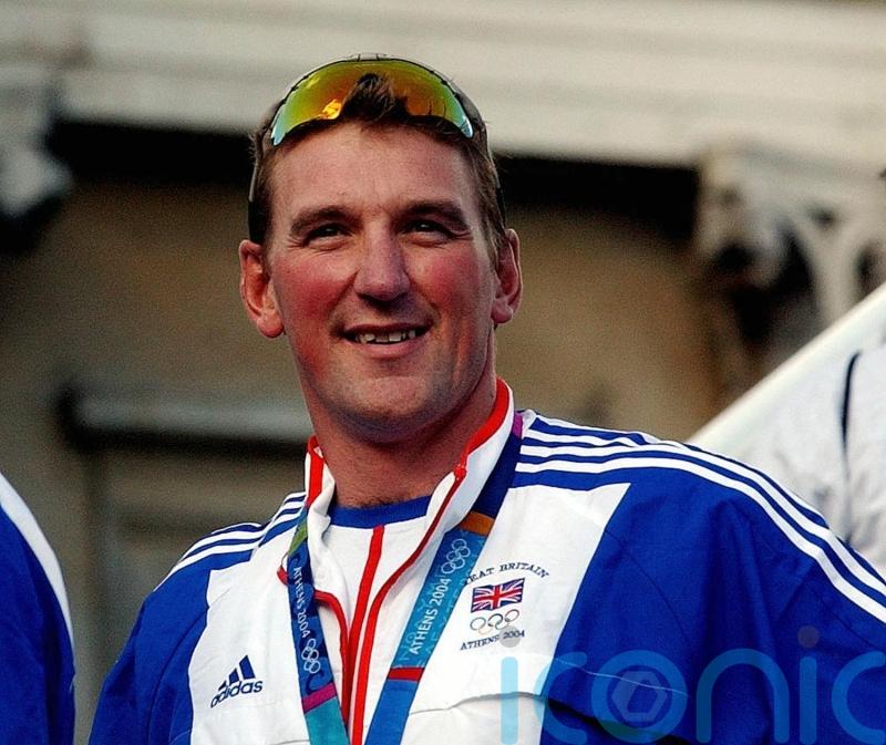 On this day in 2004 &ndash; Olympic rowing champion Matthew Pinsent retires from sport