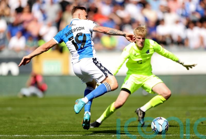 Basement boys Scunthorpe earn battling draw at Yeovil