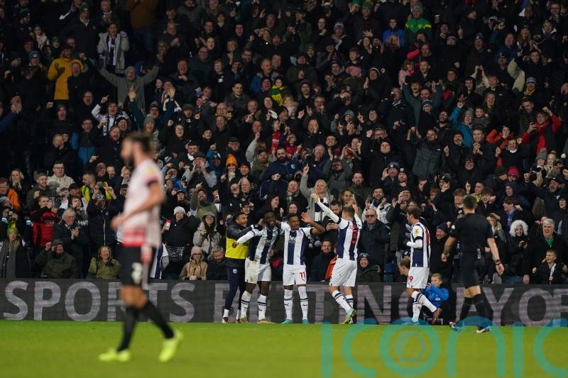 Daryl Dike heads winner as West Brom continue fine run with victory over Reading