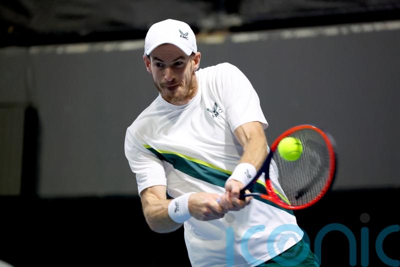 Andy Murray suffers first-round exit at Adelaide International