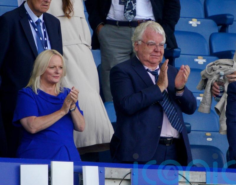 Everton board ordered not to attend match due to &lsquo;unprecedented&rsquo; safety threat