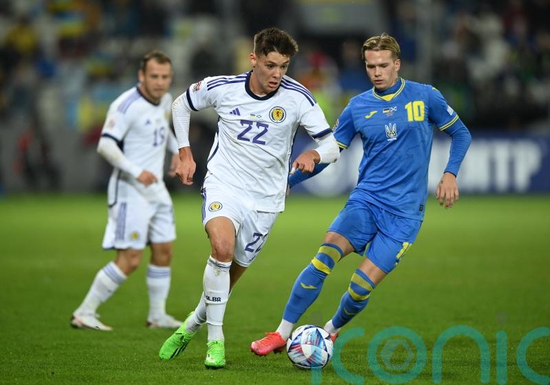 Chelsea delegation visits Turkey in bid to beat Arsenal to Mykhailo Mudryk deal