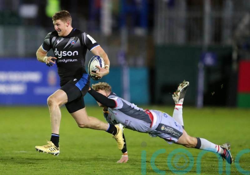 Scotland name two-cap England wing Ruaridh McConnochie in Six Nations squad