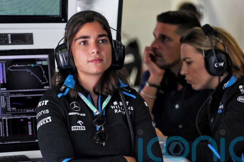 Jamie Chadwick to continue in Williams&rsquo; Driver Academy next season