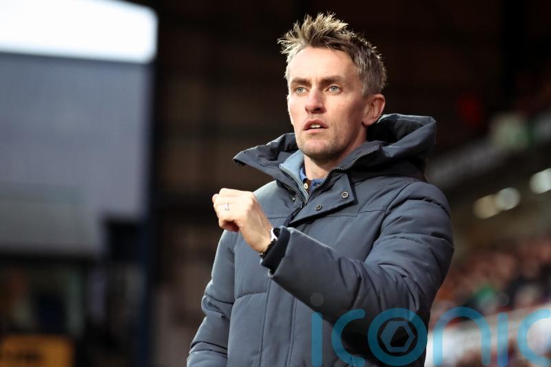 Kieran McKenna and Karl Robinson admit Oxford-Ipswich should have been stopped