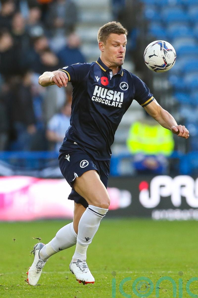 Salford close in on automatic promotion places with Walsall win