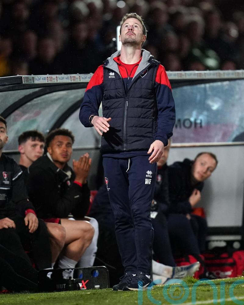 Wade Elliott rues missed Cheltenham chances in draw with Accrington