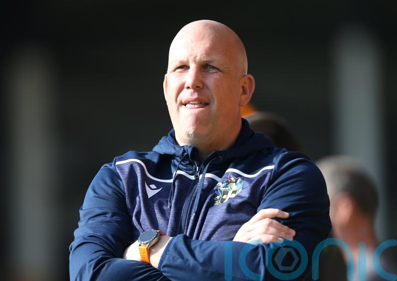 Matt Gray hails Sutton&rsquo;s character following late comeback win against Swindon