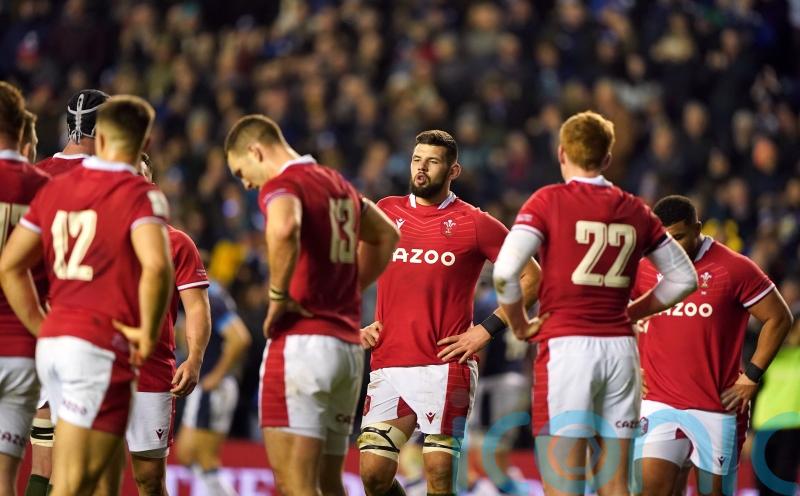 Contract chaos and potential strike action &ndash; the issues hampering Welsh rugby