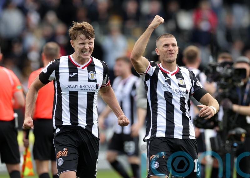 Late Alex Gogic goal earns St Mirren a draw at St Johnstone