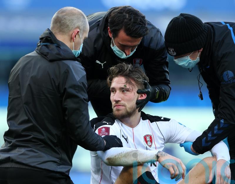 Premier League and PFA renew call for temporary concussion substitutes