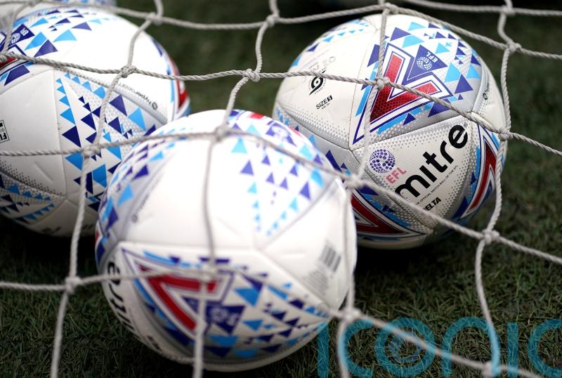 This one really hurts &ndash; Lee Bell&rsquo;s 10-man Crewe suffer late heartbreak at Sutton