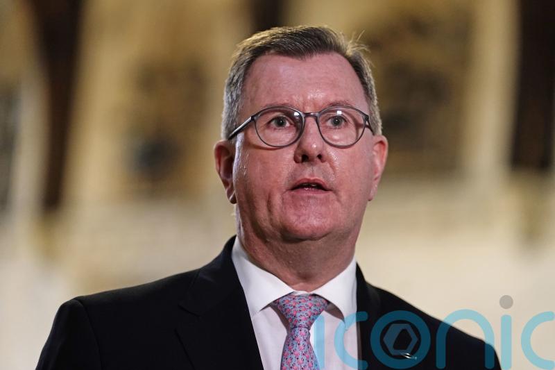 DUP leader sets up panel to inform deliberations on Windsor Framework deal