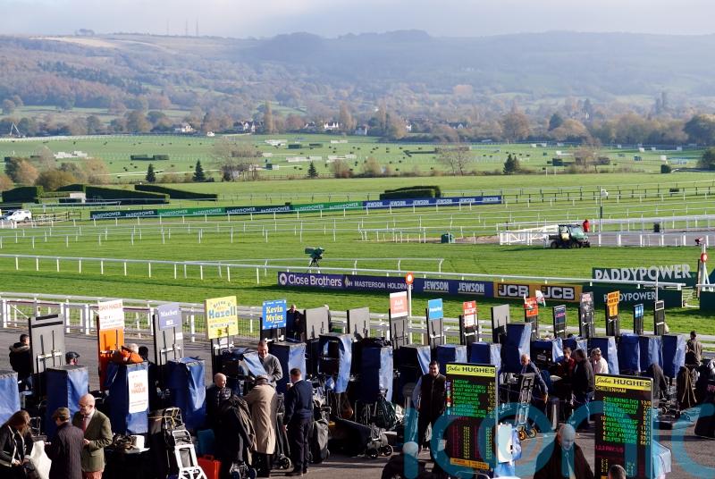 Pullin issues upbeat going update ahead of Festival