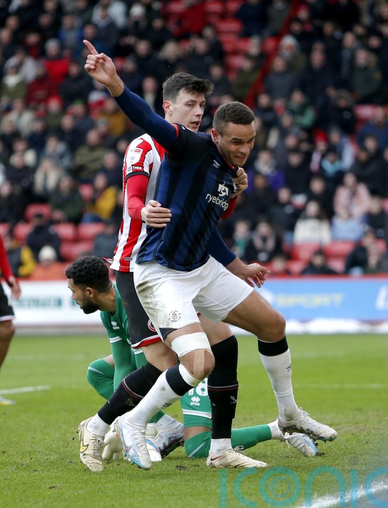 Carlton Morris earns Luton win over promotion rivals Sheffield United