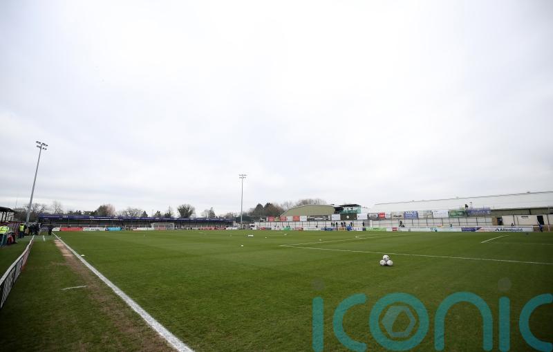 Chesterfield wipe out gap to third-placed Woking thanks to Ollie Banks penalty