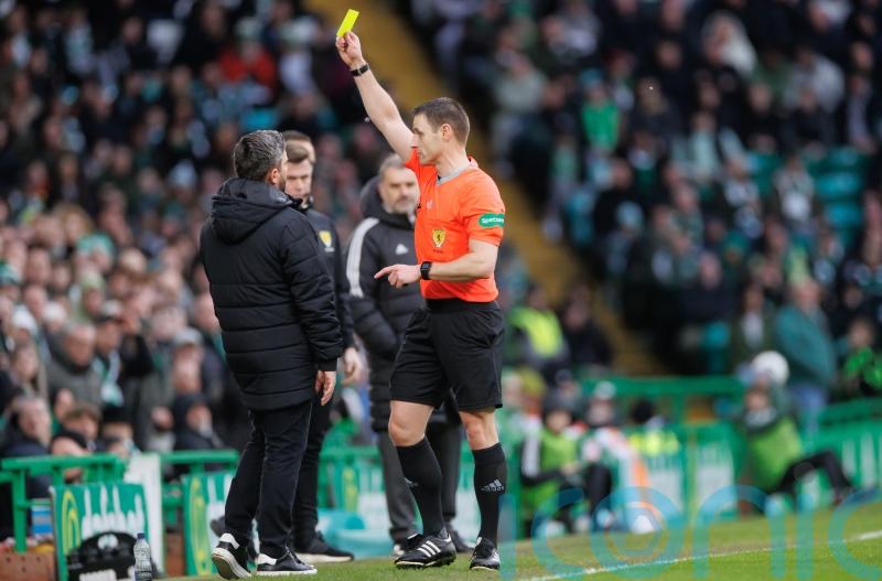 Hibernian boss Lee Johnson: You have to point fingers at referee&rsquo;s performance