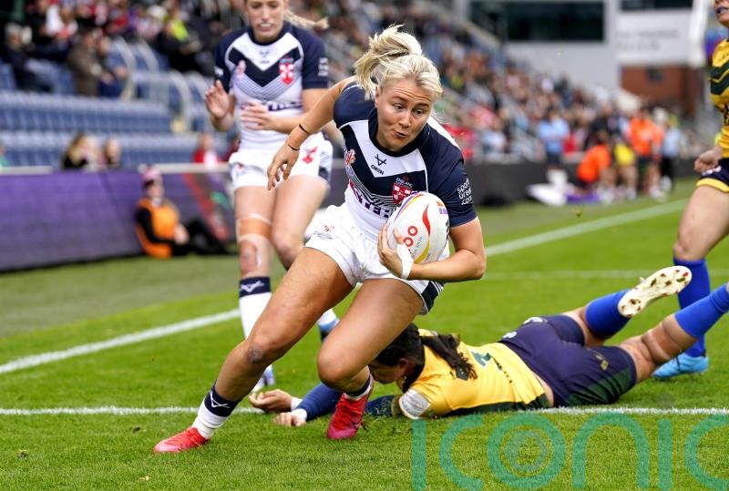 Record Super League crowd watches York Valkyrie cruise to win over Leeds Rhinos