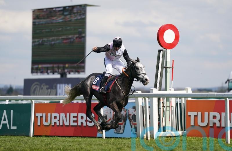 Irish Point well made in Mersey Novices&rsquo; Hurdle