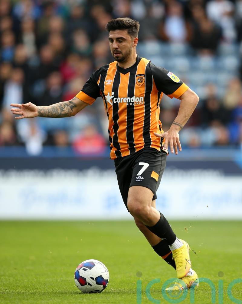 Ozan Tufan penalty earns Hull win to further dent Watford&rsquo;s play-off hopes