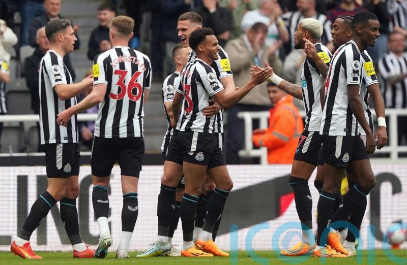 Rampant Newcastle hit Tottenham for six in race for Champions League