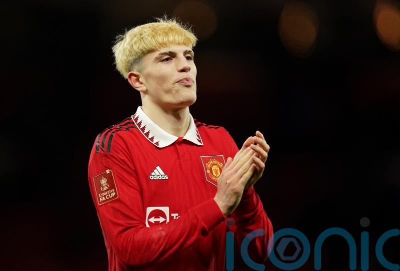 Alejandro Garnacho commits to Manchester United with new long-term deal