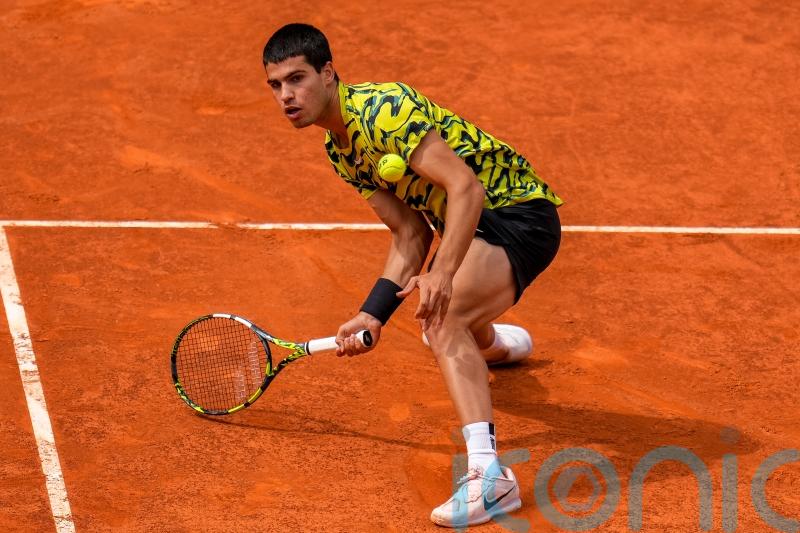 Carlos Alcaraz eases past Alexander Zverev at Madrid Open