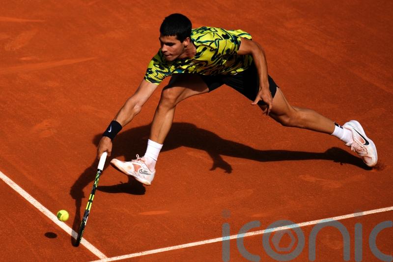 Carlos Alcaraz reaches final four as bid to defend Madrid Open title rolls on