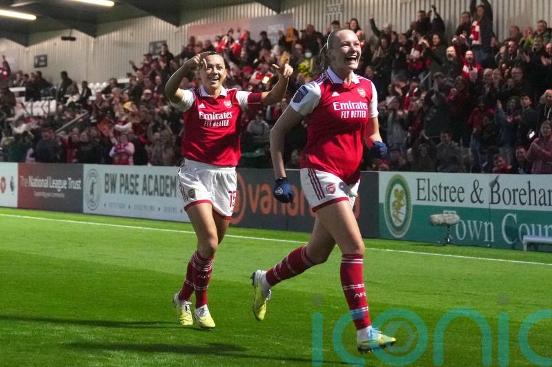 Frida Maanum nets winner as Arsenal beat Leicester