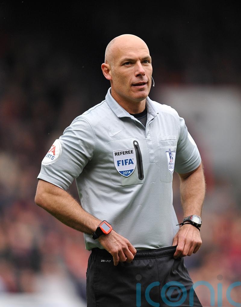 Howard Webb keen to air more conversations between on-pitch officials and VARs