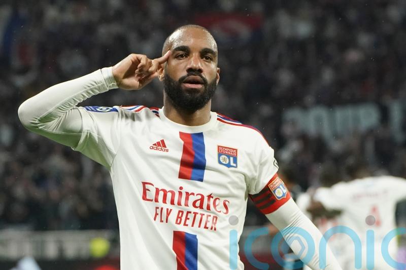 Lyon maintain push for Europe as Freiburg keep flying high in Bundesliga