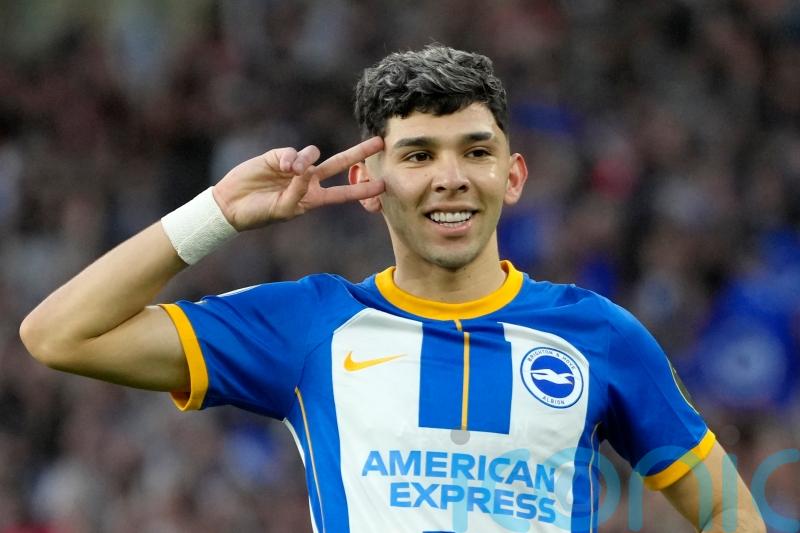 Julio Enciso stunner earns Brighton thrilling draw with champions Man City