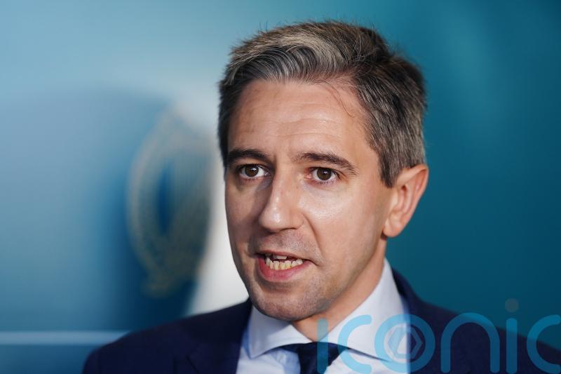 Harris urges &lsquo;everyone to take a bit of a deep breath&rsquo; over coalition budget row