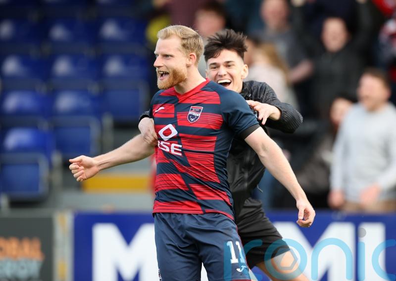 Ross County retain Premiership status after beating Partick Thistle in thriller