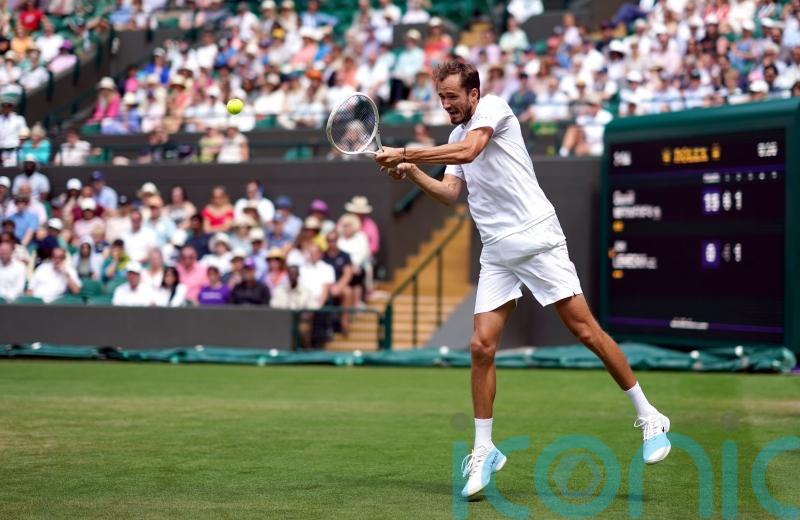 Daniil Medvedev sails past injured Jiri Lehecka into Wimbledon quarter-finals