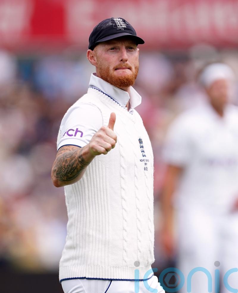 Day three of fourth Ashes Test: England seek to turn the screw