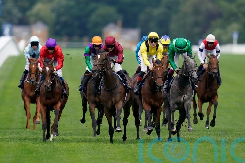 Osborne savours Valiant victory aboard Random Harvest