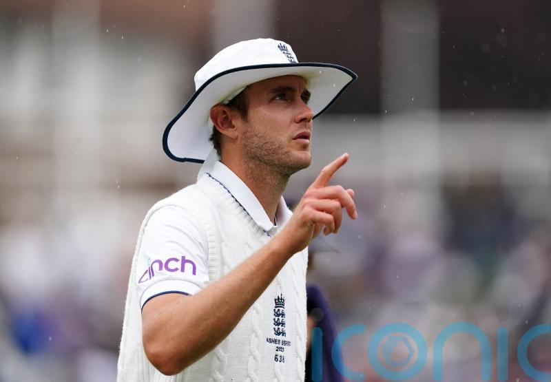 Stuart Broad&rsquo;s bid to bow out in glory under threat from old rival David Warner