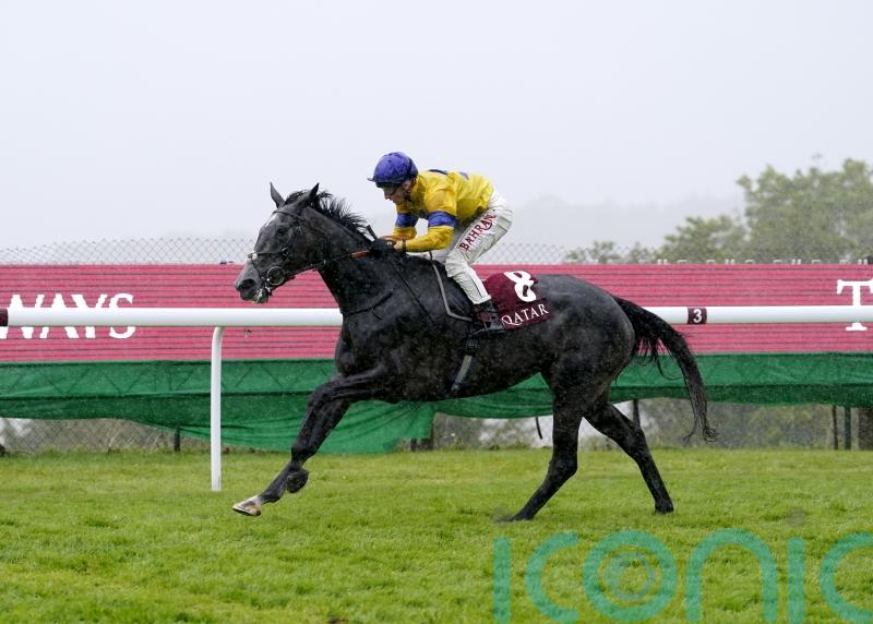 Sumo Sam springs Lillie Langtry shock