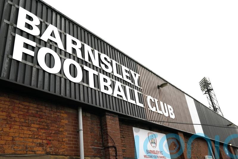 Tranmere get better of League One Barnsley on penalties