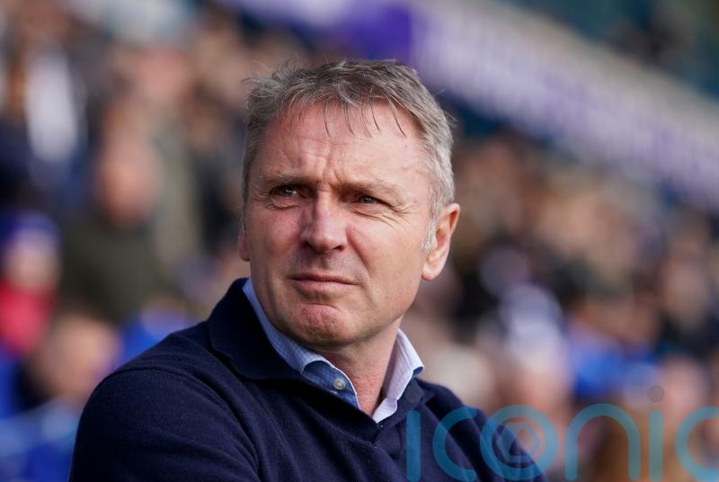 Paul Simpson &lsquo;really disappointed&rsquo; by Carlisle display in defeat at Harrogate