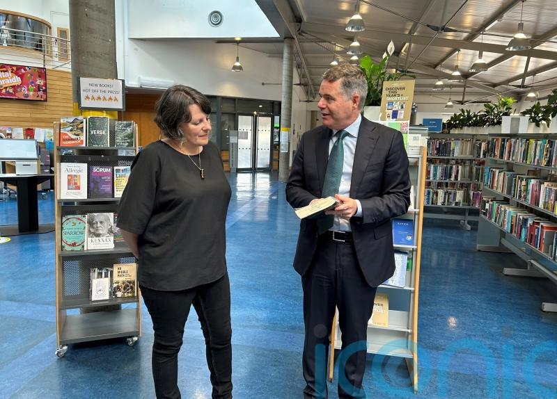 Budget 2024 will be &lsquo;big&rsquo; but we must guard against inflation, says Donohoe