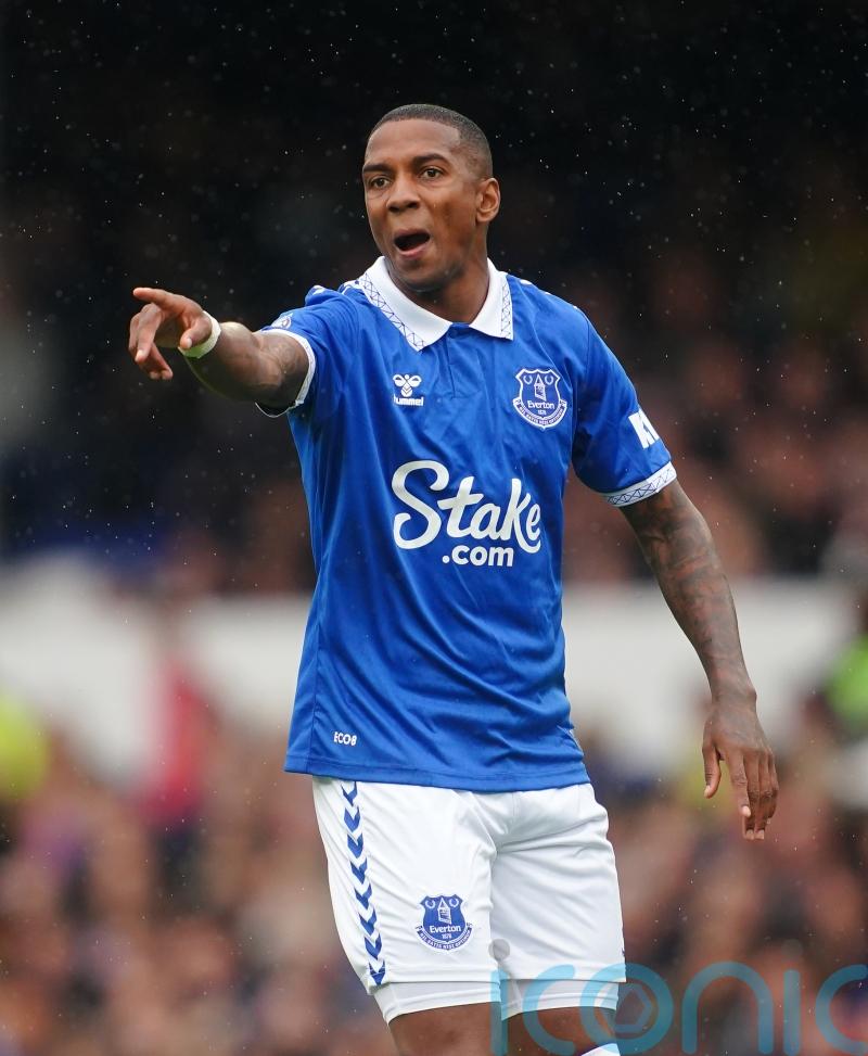 Ashley Young embracing challenge of turning things around for Everton